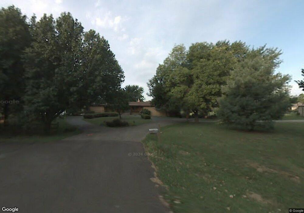 2943 SW Santa fe Cir, Topeka, KS 66614 - photo 1