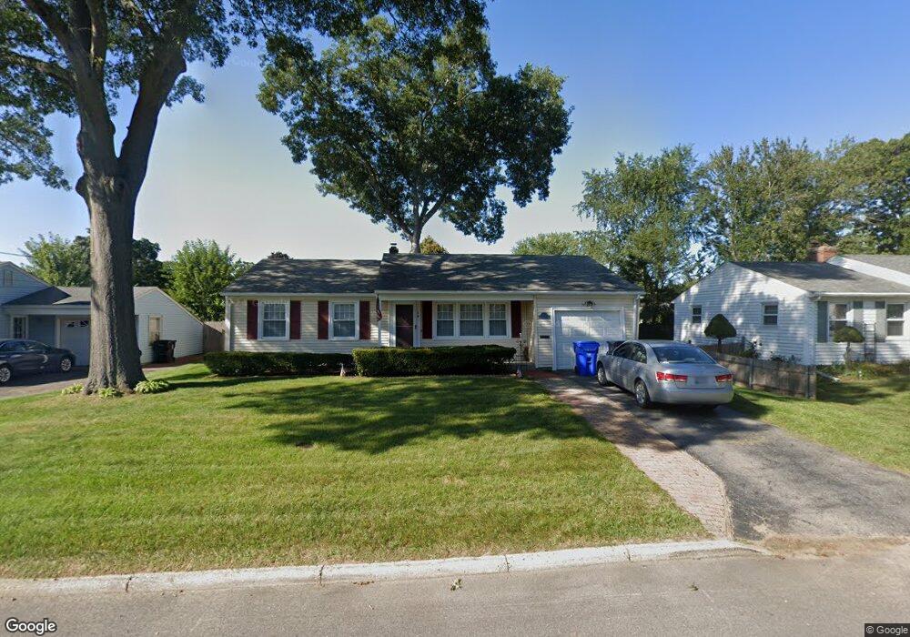 18 Pinehurst Rd, Riverside, RI 02915 - photo 1