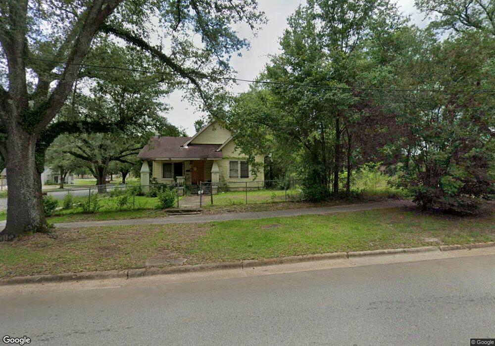903 N Jackson St, Albany, GA 31701 - photo 1