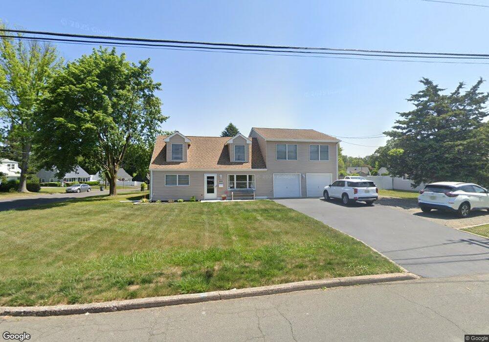 64 Glen Mawr Dr, Ewing, NJ 08618 - photo 1