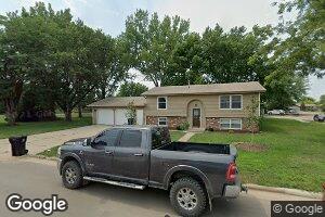 221 N Elm St, Lennox, SD 57039