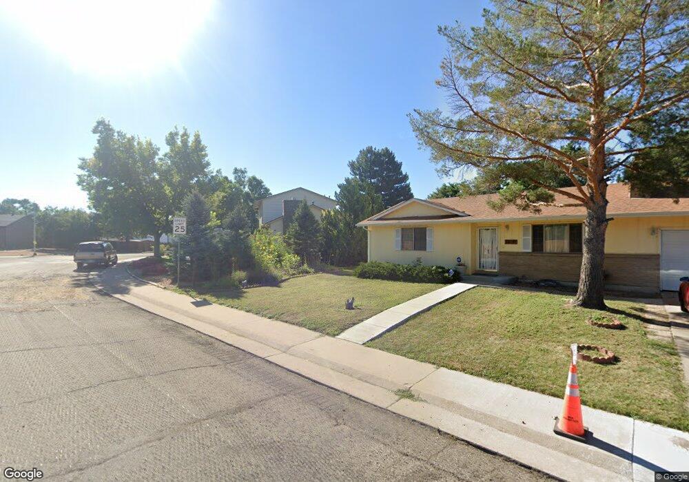 16134 E Severn Place, Aurora, CO 80011 - photo 1