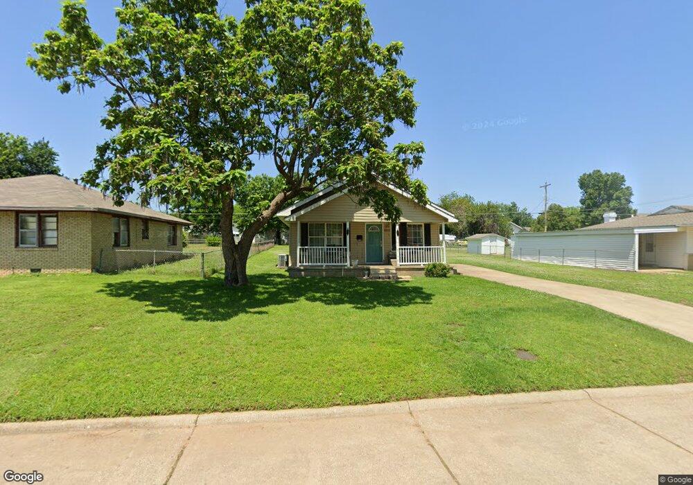 1038 E 5th St, Cushing, OK 74023 - photo 1