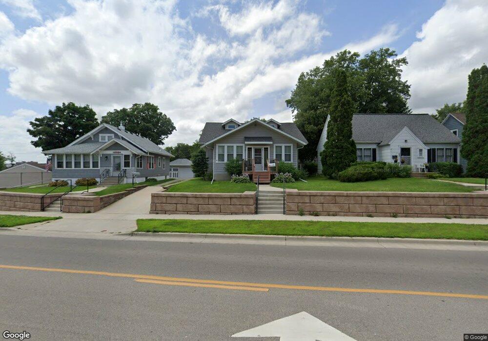 601 Bridge Ave, Albert Lea, MN 56007 - photo 1