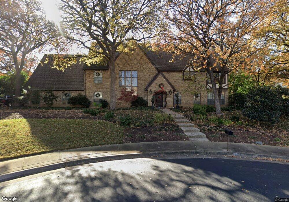 1804 Wellington Ct, Bedford, TX 76021 - photo 1