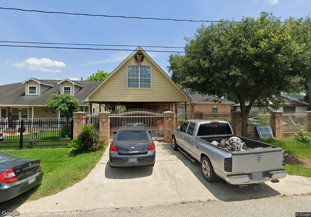9206 Shoreham St, Houston, TX 77093 - photo 1