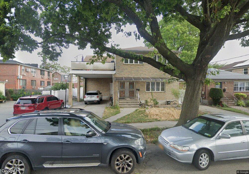 16415 75th Rd, Fresh Meadows, NY 11366 - photo 1