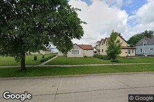 506 20th St N, Fargo, ND 58102