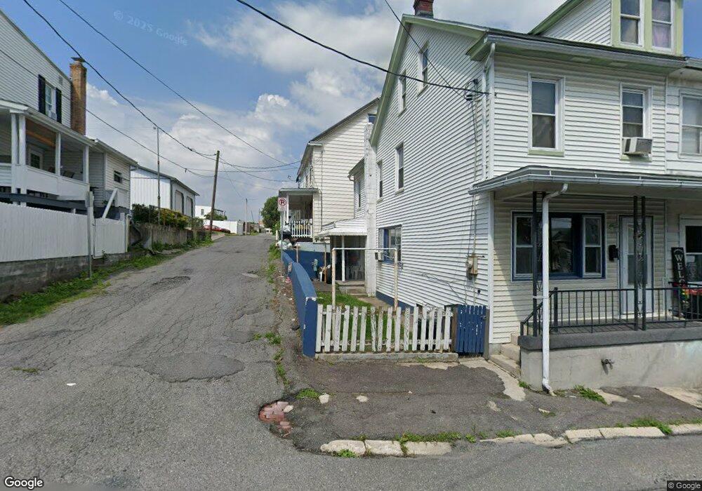222 Green St, Tamaqua, PA 18252 - photo 1
