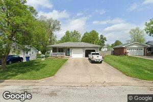 231 E Cooper St, Tipton, MO 65081