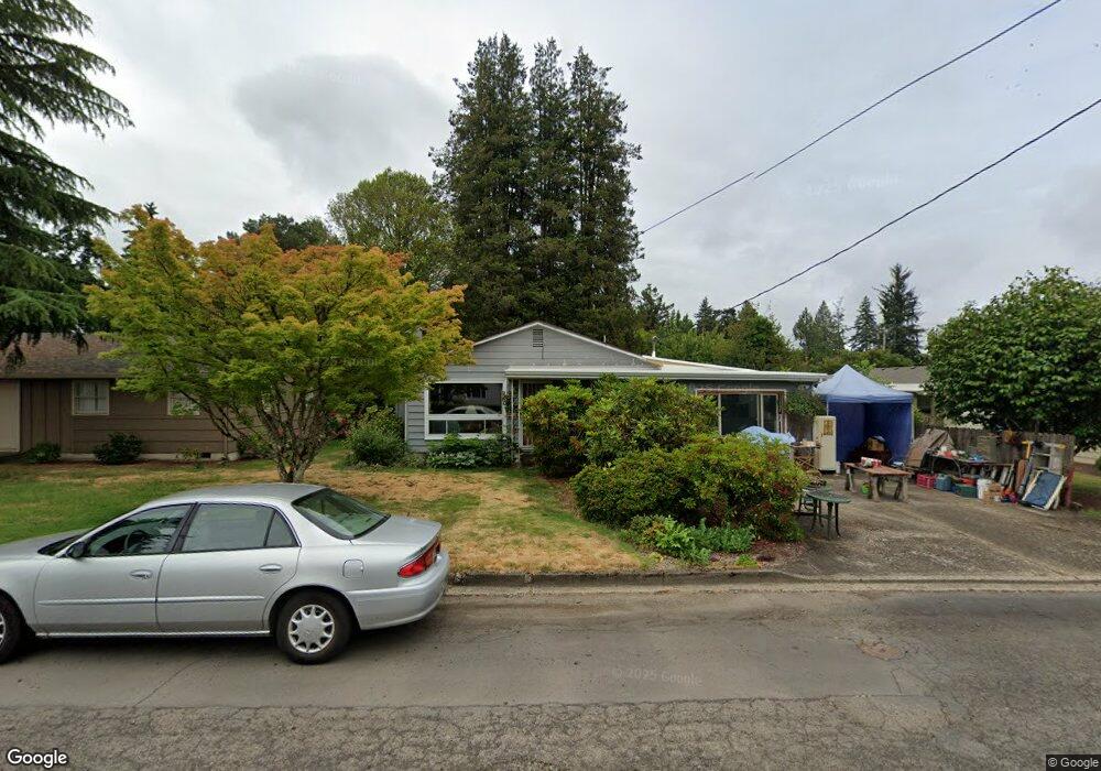 912 Vermillion St, Newberg, OR 97132 - photo 1