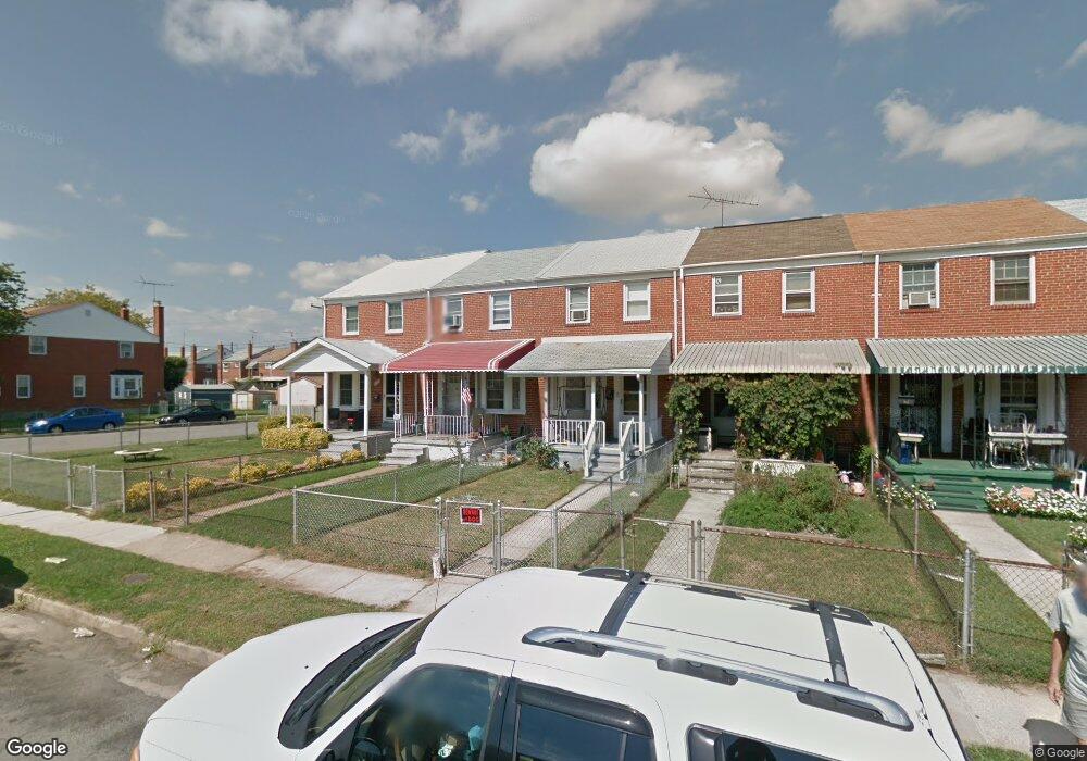 902 Arncliffe Rd, Essex, MD 21221 - photo 1