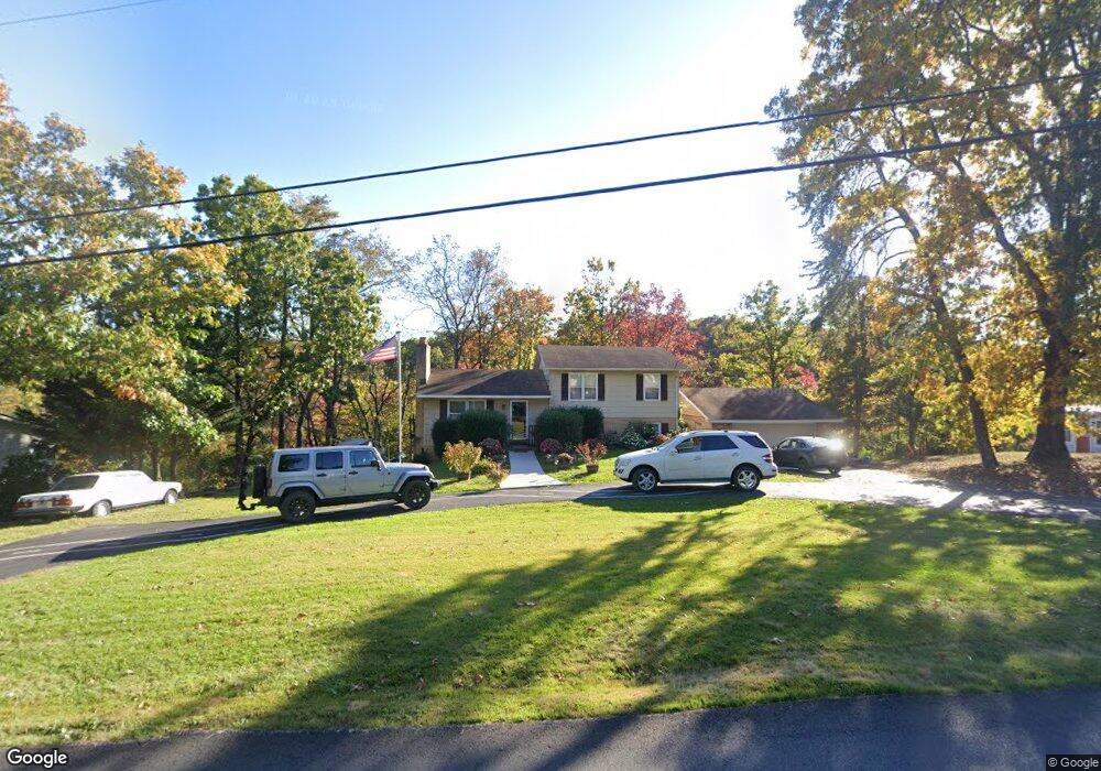 1143 Three Run Rd, Bunker Hill, WV 25413 - photo 1