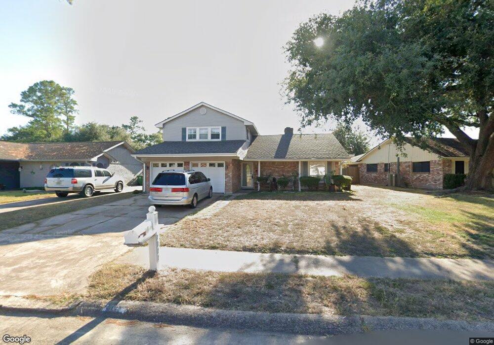 7011 Woodfern Dr, Houston, TX 77040 - photo 1