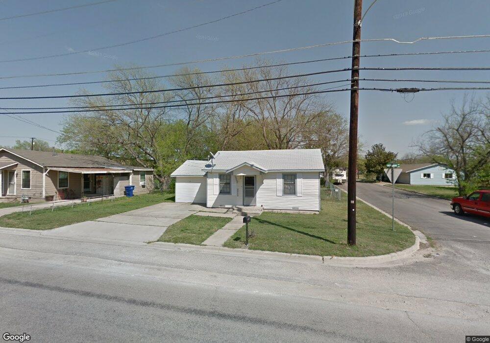 207 Veterans Ave, Copperas Cove, TX 76522 - photo 1