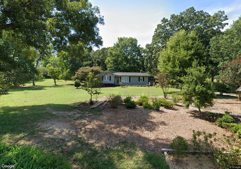 305 Owens Rd SE, Calhoun, GA 30701 - photo 1
