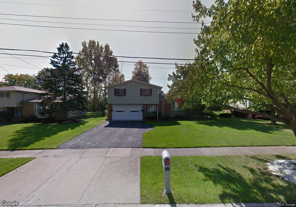 22350 Sandalwood Rd, Bedford, OH 44146 - photo 1