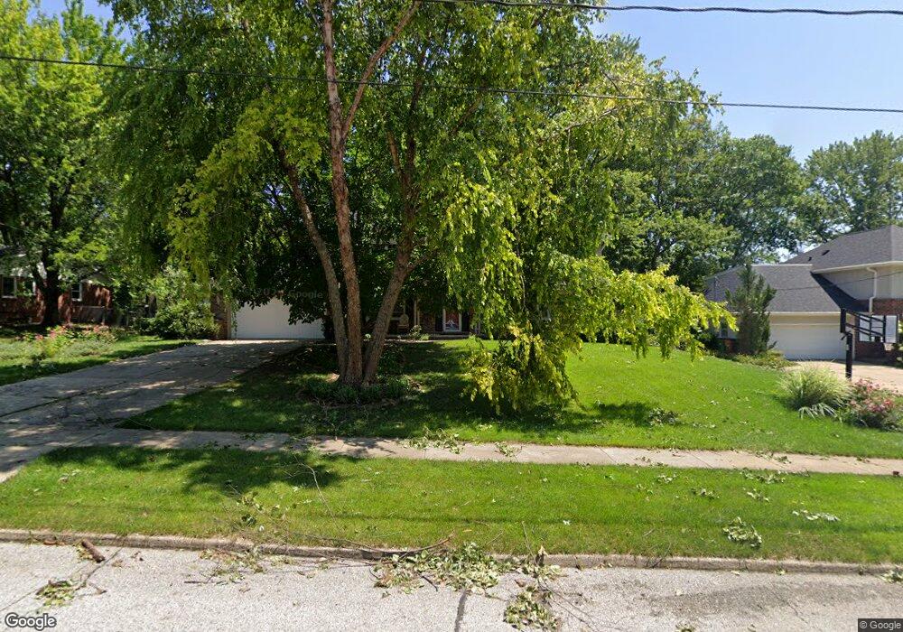 1035 32nd St, West Des Moines, IA 50266 - photo 1