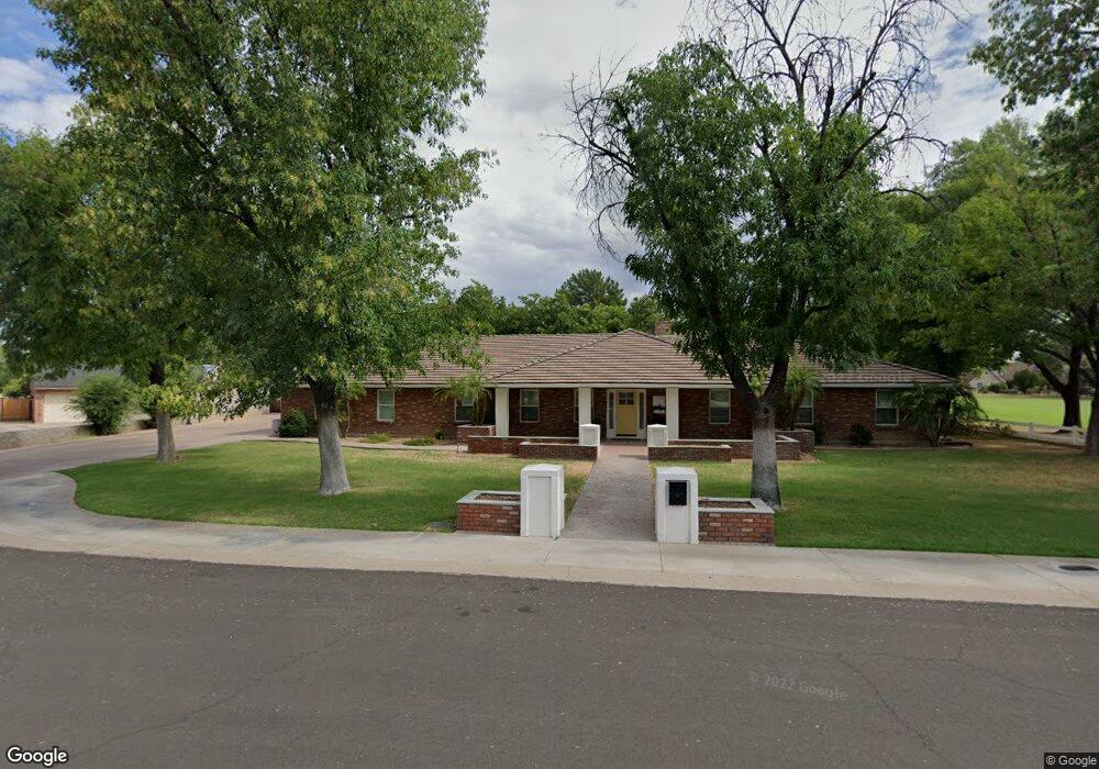 2504 E Fairview Cir, Mesa, AZ 85204 - photo 1