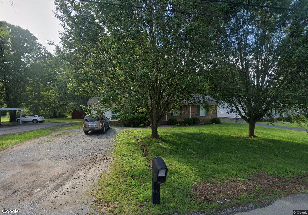 405 Sun Cir, Shelbyville, TN 37160 - photo 1