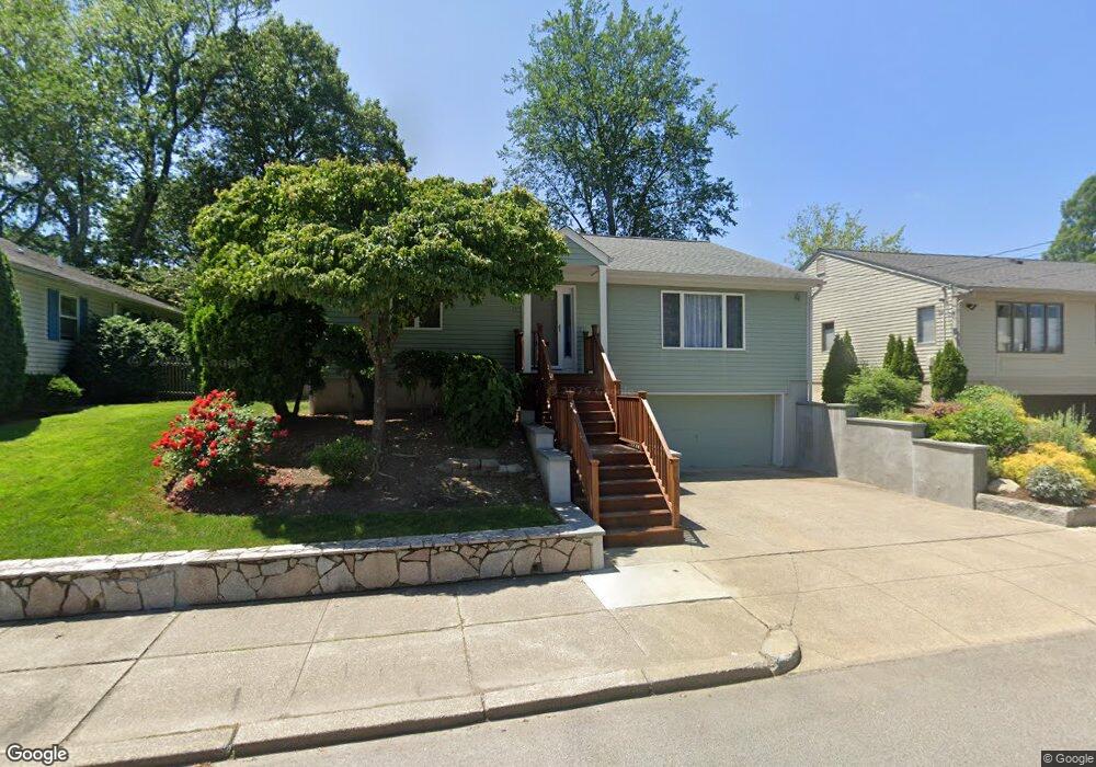 15 Newman Rd, Pawtucket, RI 02860 - photo 1