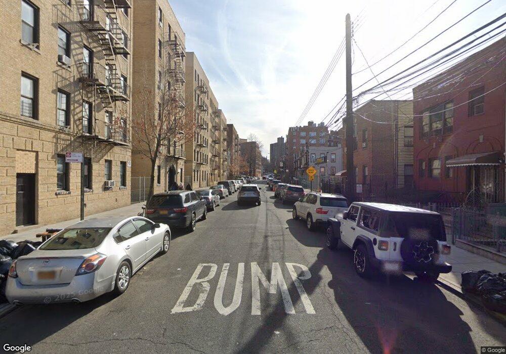 - Heath Ave, Kingsbridge, NY 10463 - photo 1