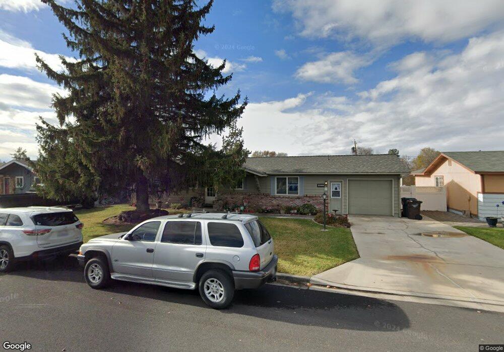 1509 NW 8th St, Redmond, OR 97756 - photo 1