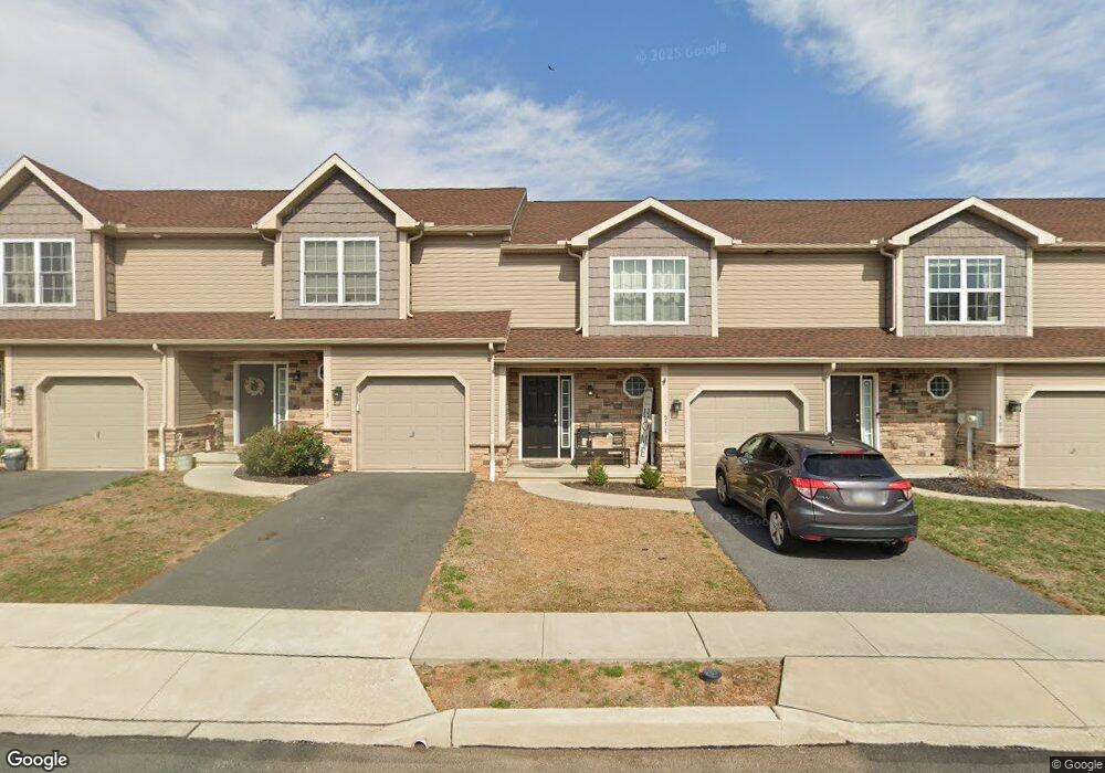 513 Elm St, West Reading, PA 19611 - photo 1