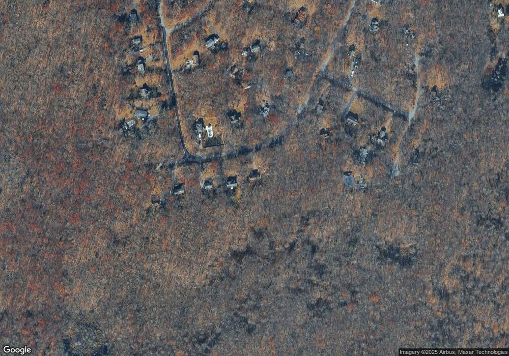 250 Locust Dr, Milford, PA 18337 - photo 1