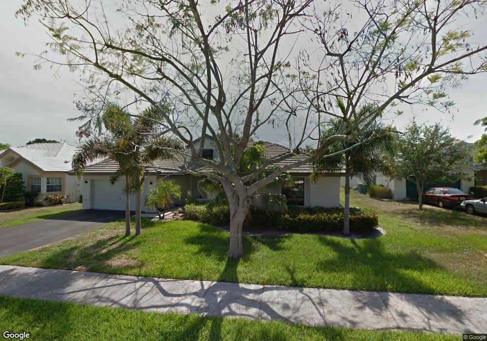 2663 W Orchard Cir, Davie, FL 33328 - photo 1