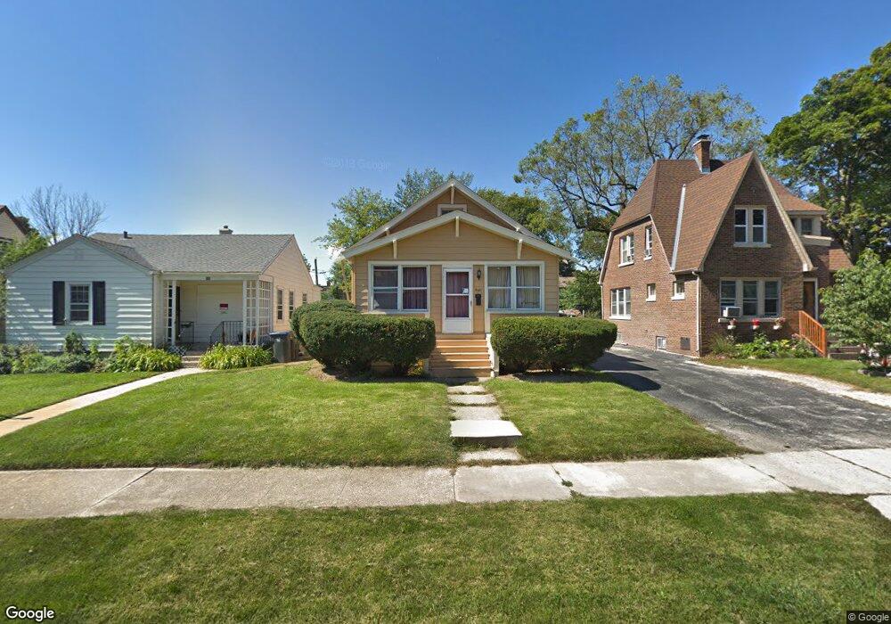 540 Judge Ave, Waukegan, IL 60085 - photo 1