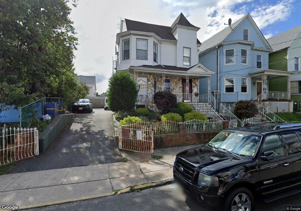 208 Franklin St unit 210, Elizabeth, NJ 07206 - photo 1