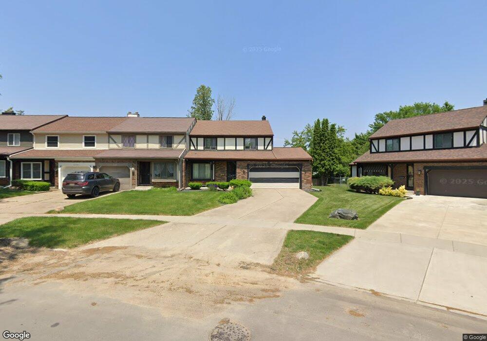 2520 Orchard Ln, Flint, MI 48504 - photo 1