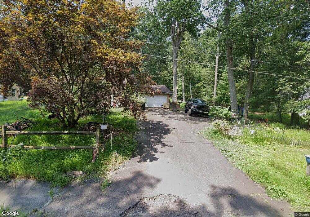 77 Maplewood Rd, Berwick, PA 18603 - photo 1