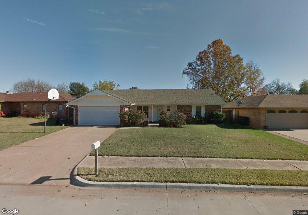 1400 Winding Creek Rd, Moore, OK 73160 - photo 1