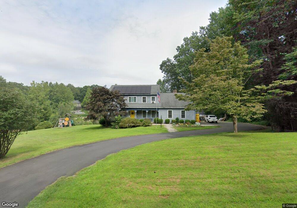 81 Olde Orchard Rd, Clinton, CT 06413 - photo 1