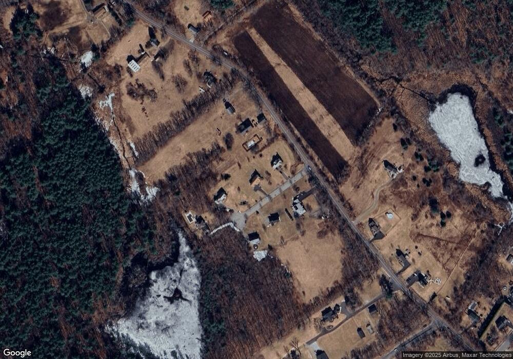 5 Mayflower Ln, Haverhill, MA 01832 - photo 1