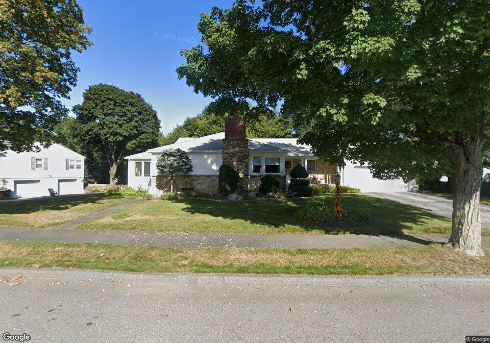 2 Southwood Rd, Worcester, MA 01609 - photo 1