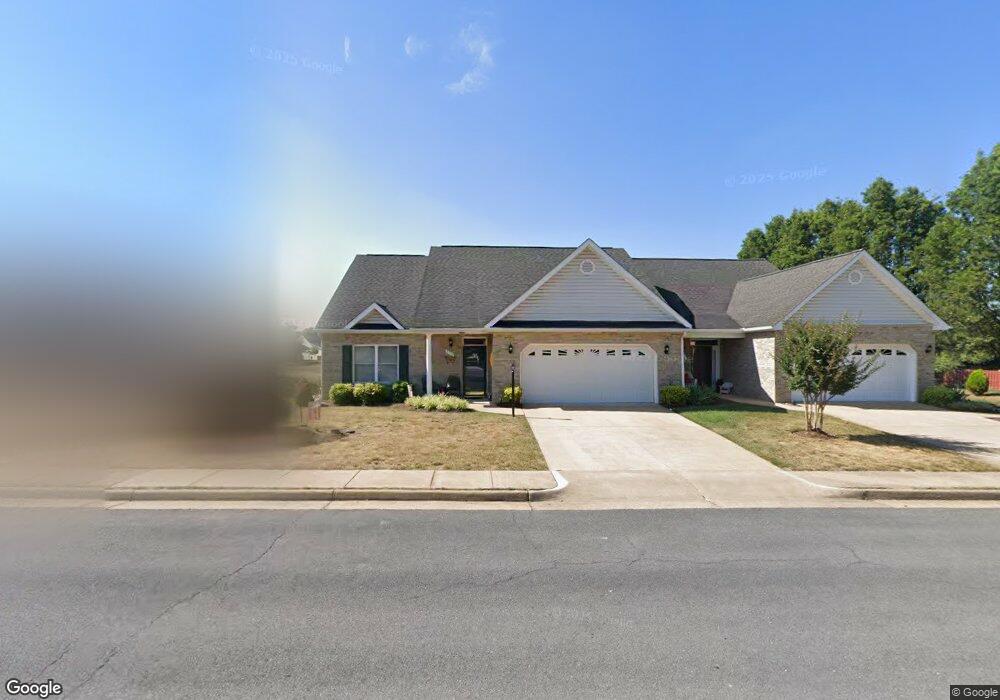 216 Lynn Dr, Stephens City, VA 22655 - photo 1