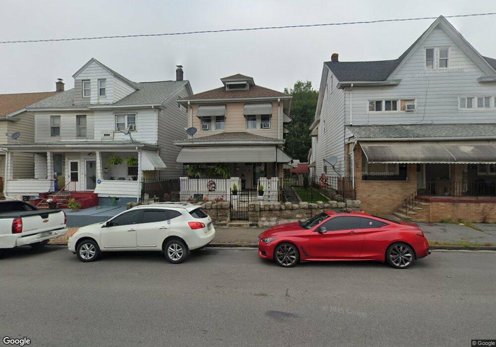 413 E Diamond Ave, Hazleton, PA 18201 - photo 1