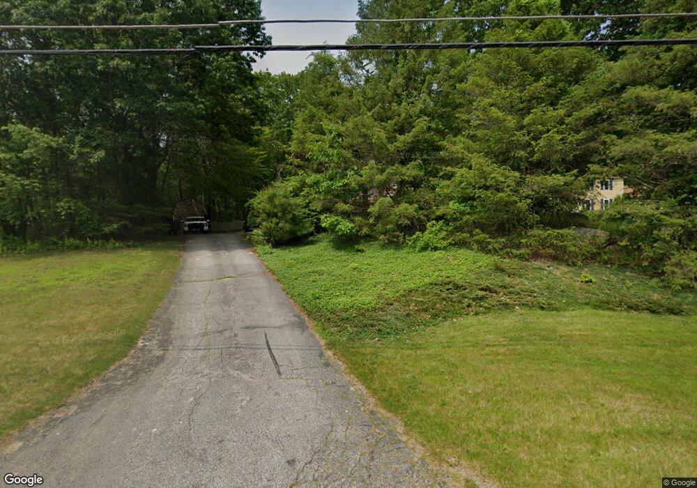 10 Gervaise Dr, Derry, NH 03038 - photo 1