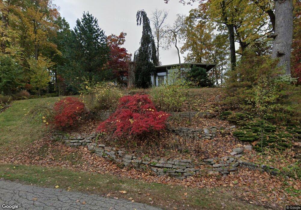 3975 Kirkland Ct, Bloomfield Hills, MI 48302 - photo 1