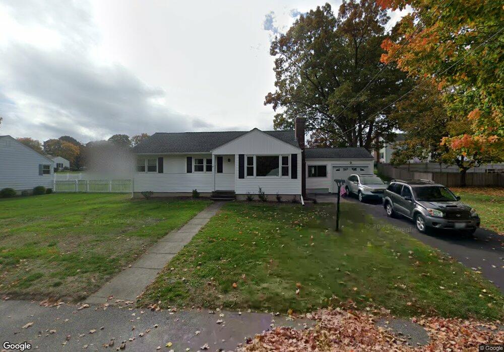 81 Whitewood Dr, Cranston, RI 02920 - photo 1