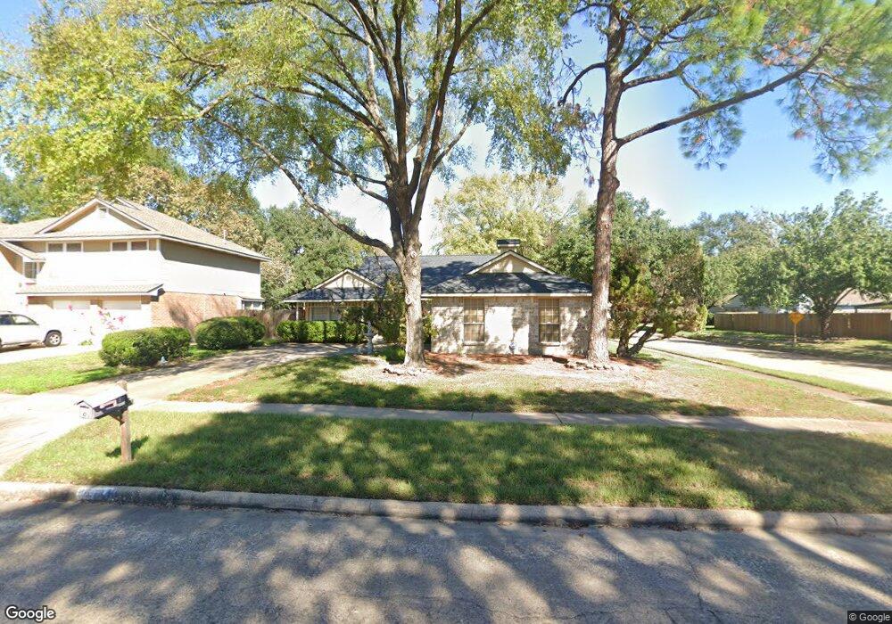 15634 Meadow Village Dr, Houston, TX 77095 - photo 1