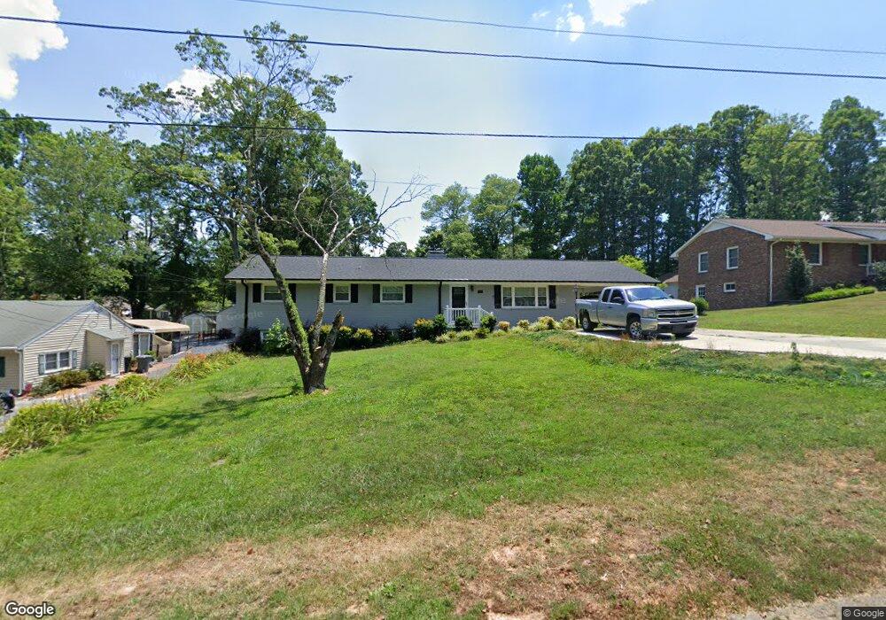 620 Hemlock Dr, Asheboro, NC 27205 - photo 1