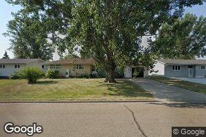 1447 Advent St, Harvey, ND 58341