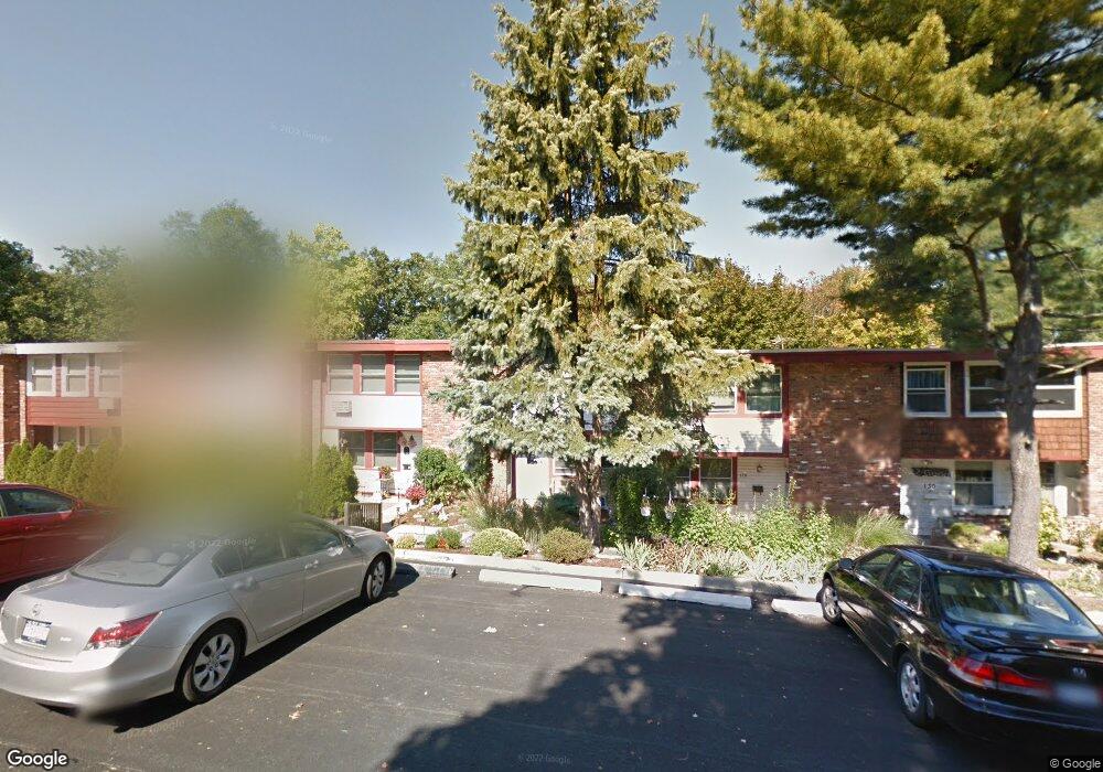 124 Rolling Way, Peekskill, NY 10566 - photo 1