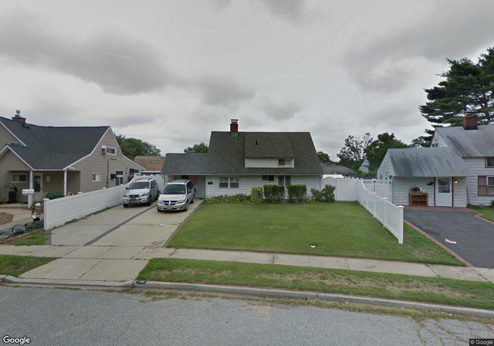 110 Red Maple Dr N, Levittown, NY 11756 - photo 1