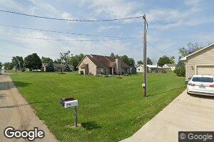 401 W North St, Creston, IL 60113