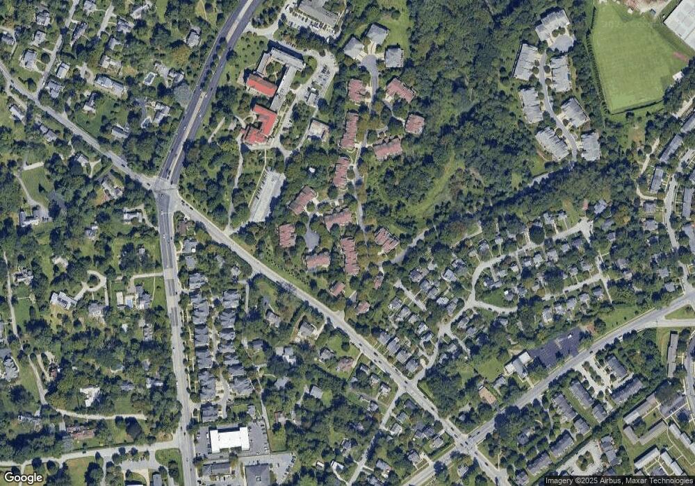 6410 Cloister Gate Dr, Baltimore, MD 21212 - photo 1